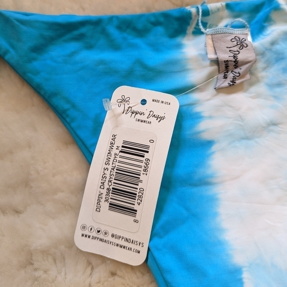 DIPPIN' daisy's crystal tie dye string bikini bottom medium - Picture 4 of 4